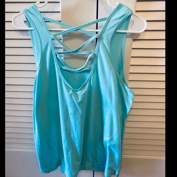 Ocean Drive Blue Teal Strappy Back Tank Tee Top NWOT! - Picture 2 of 3